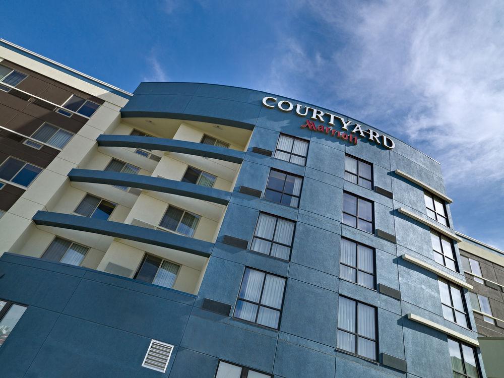 Courtyard By Marriott Edmonton West Exterior foto