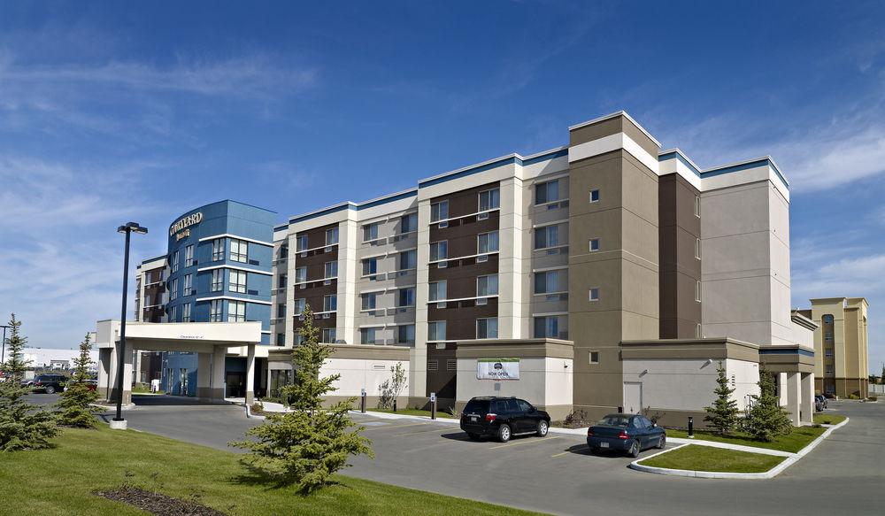 Courtyard By Marriott Edmonton West Exterior foto