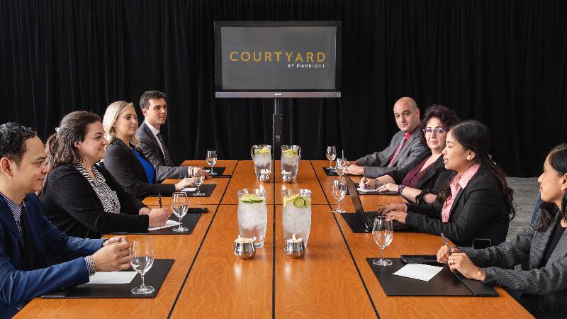 Courtyard By Marriott Edmonton West Exterior foto